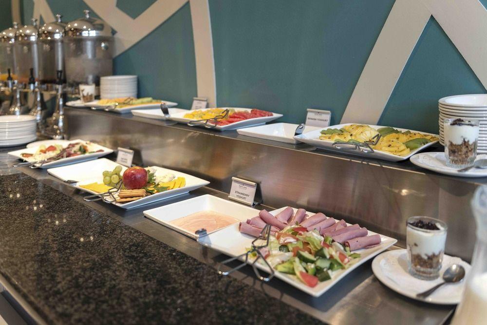 Protea Hotel Lusaka Cairo Road Экстерьер фото