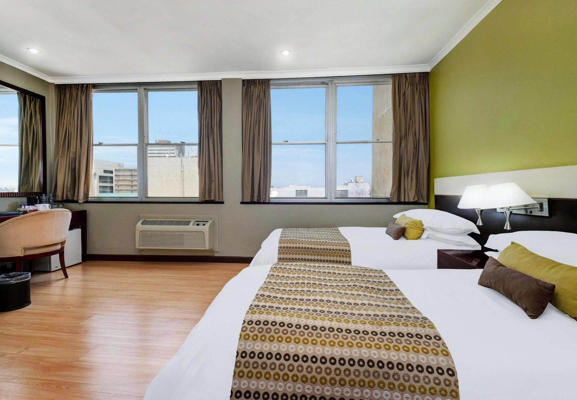 Protea Hotel Lusaka Cairo Road Экстерьер фото